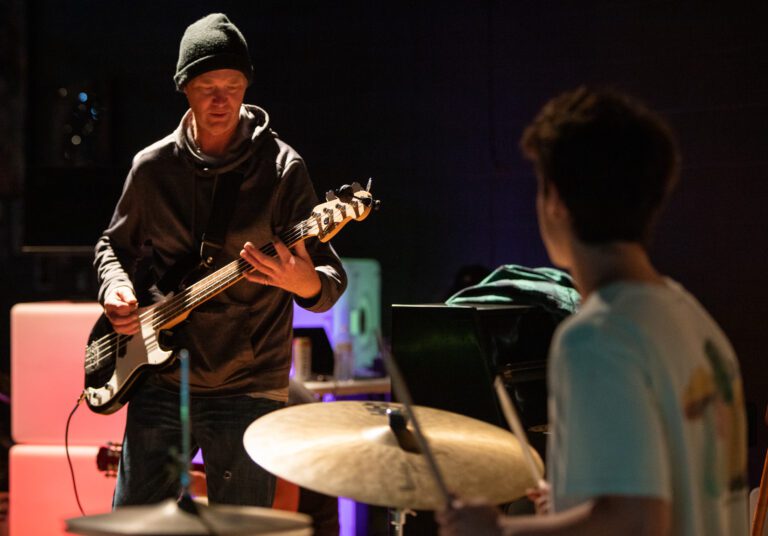 Dan Gnabbit, left, and Zach Cowin of Rooftop Recordings jam onstage.