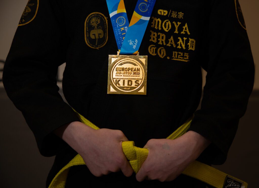 Marcel Senger wears his medal from the IBJJF 2022 European Kids Jiu-Jitsu Championship.