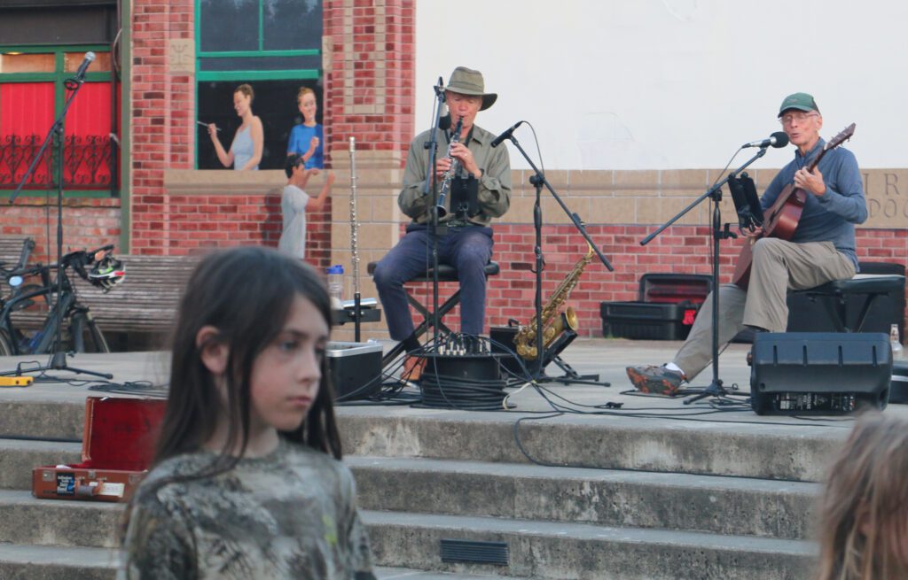 Mark Kelly, left, and Mark Ashworth played tunes on stage.