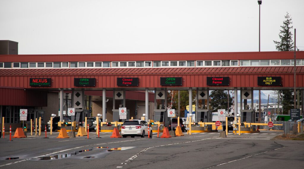 A car waits in queue at the Sumas border crossing.