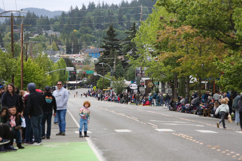 Dozens of people line Cornwall Avenue waiting for the parade to begin.