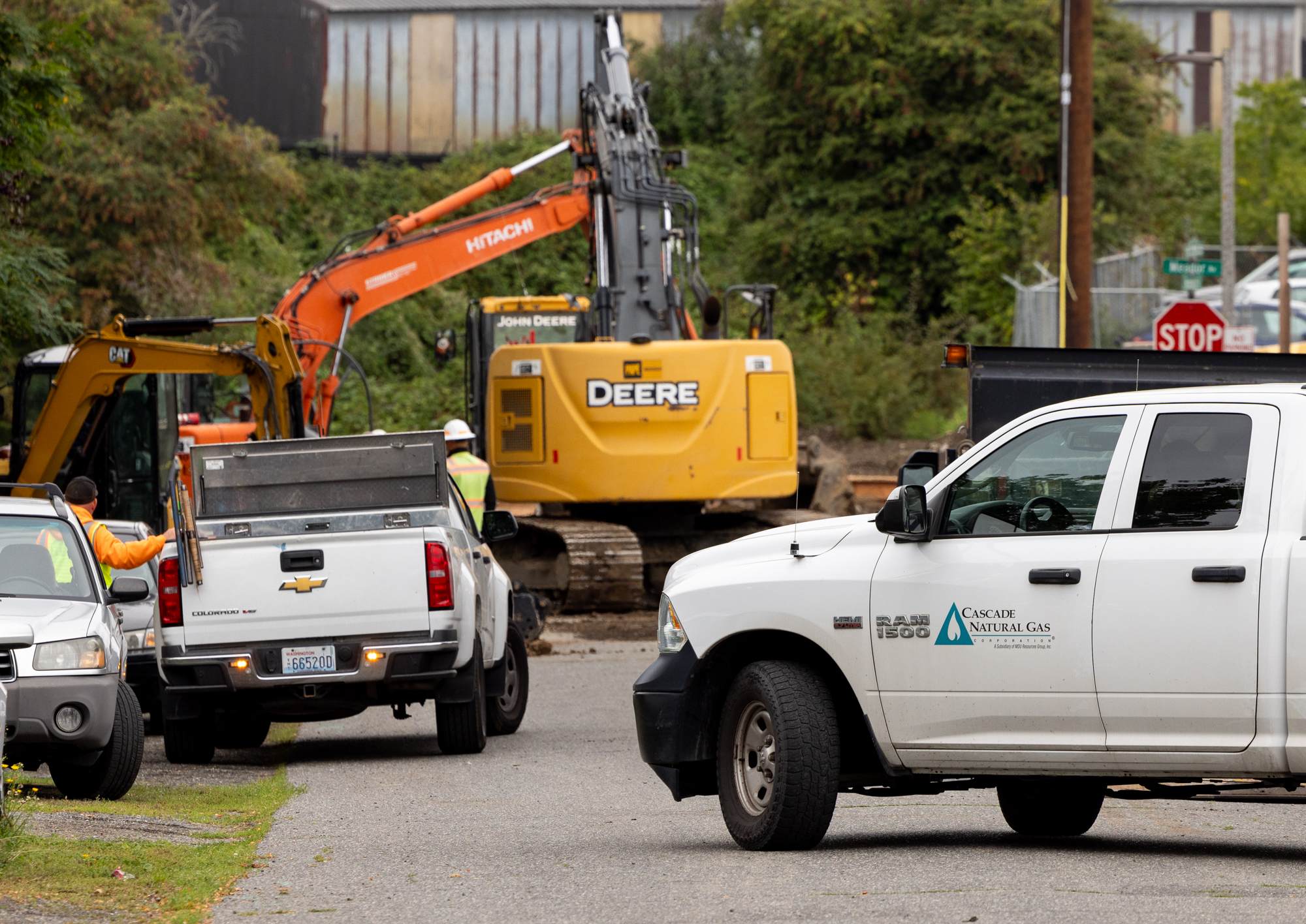 Update: Gas leak near Meador Avenue Bridge repaired