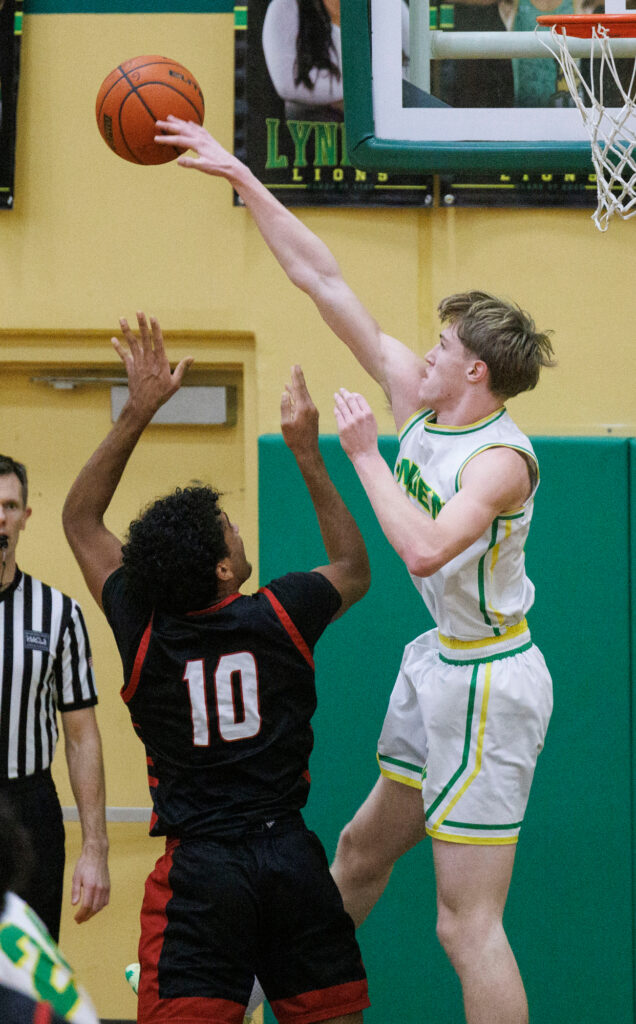 Lynden’s Ty Jorgenson blocks an Archbishop Murphy shot Dec. 30 at Lynden High School.